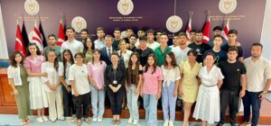 Foreign Minister Ertuğruloğlu hosts children of Karabakh Mar